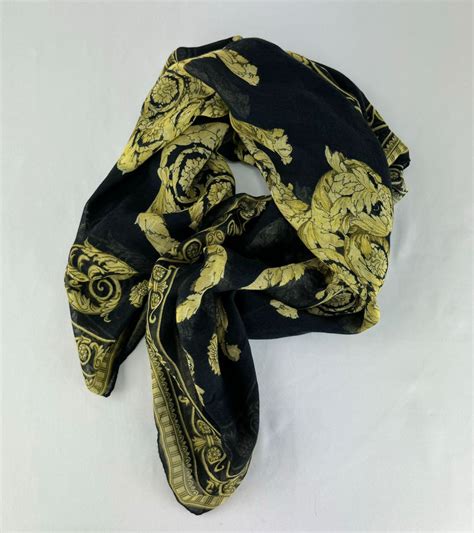 offerte scarpe versace|versace collection scarf.